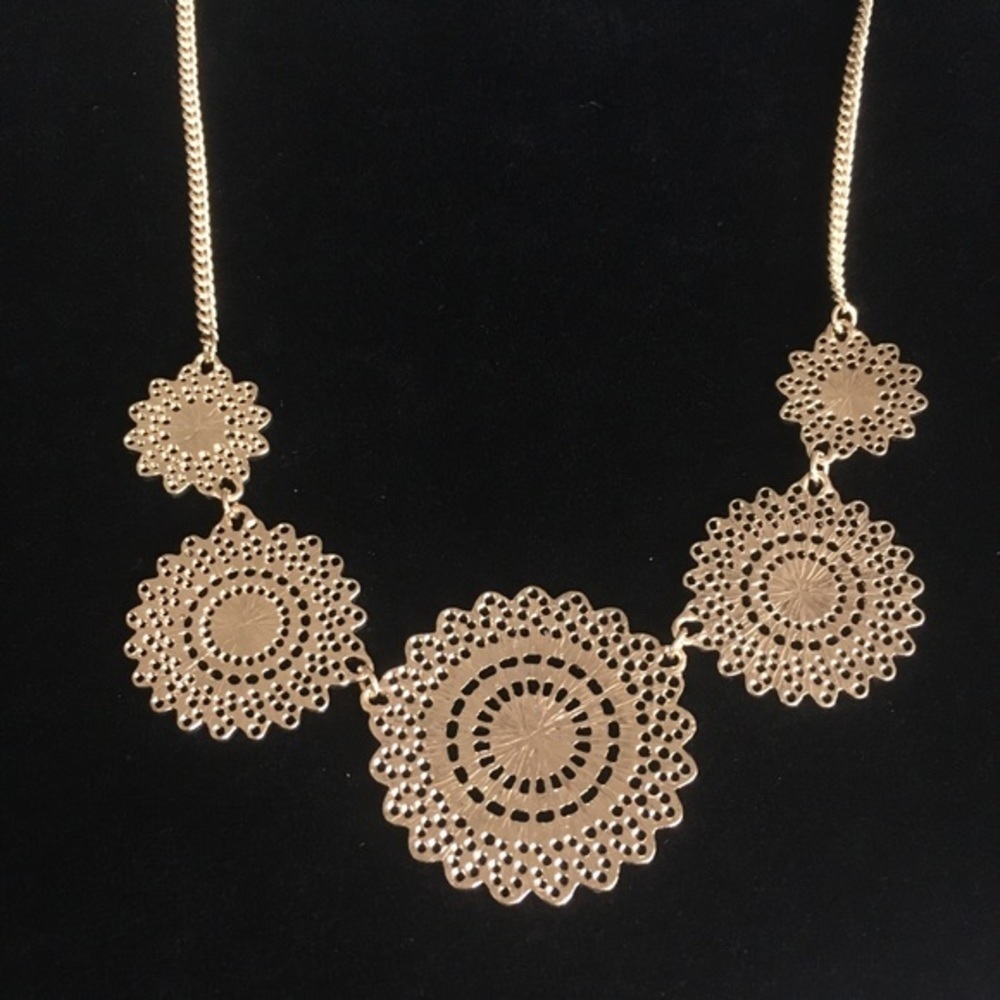 Gold Tone Boho Choker Necklace - Picture 6 of 7